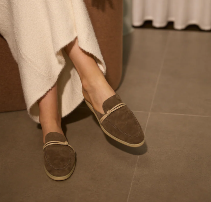 Luxury Watch Girl - Mocasines de cuero de ante con