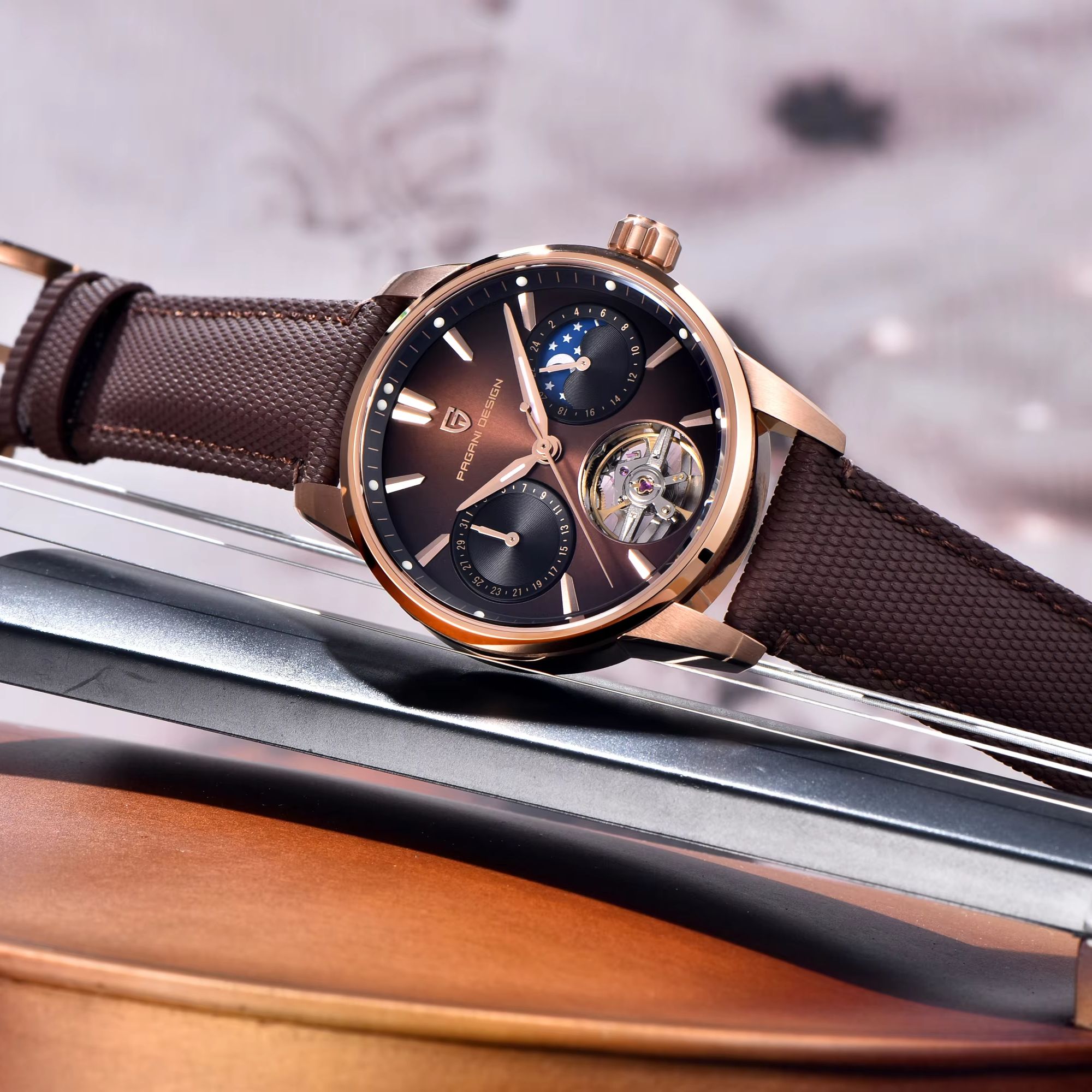 Reloj Mecánico para Hombre PAG - Moonphase Complication Watch reseña y precio