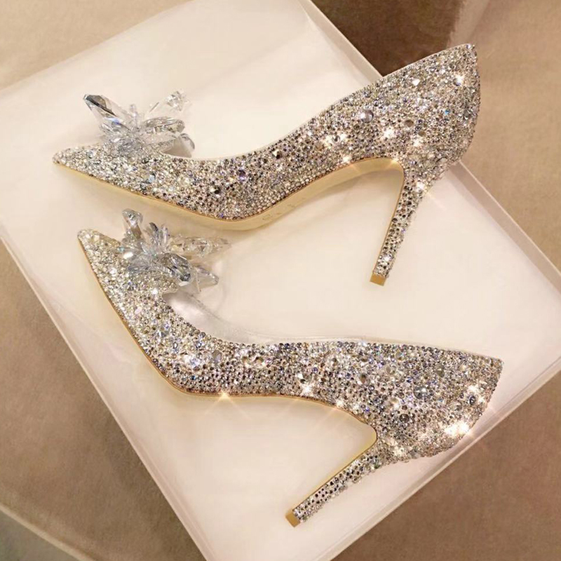 Zapatos de Mujer de Lujo con P - Luxury Watch Girl reseña y precio