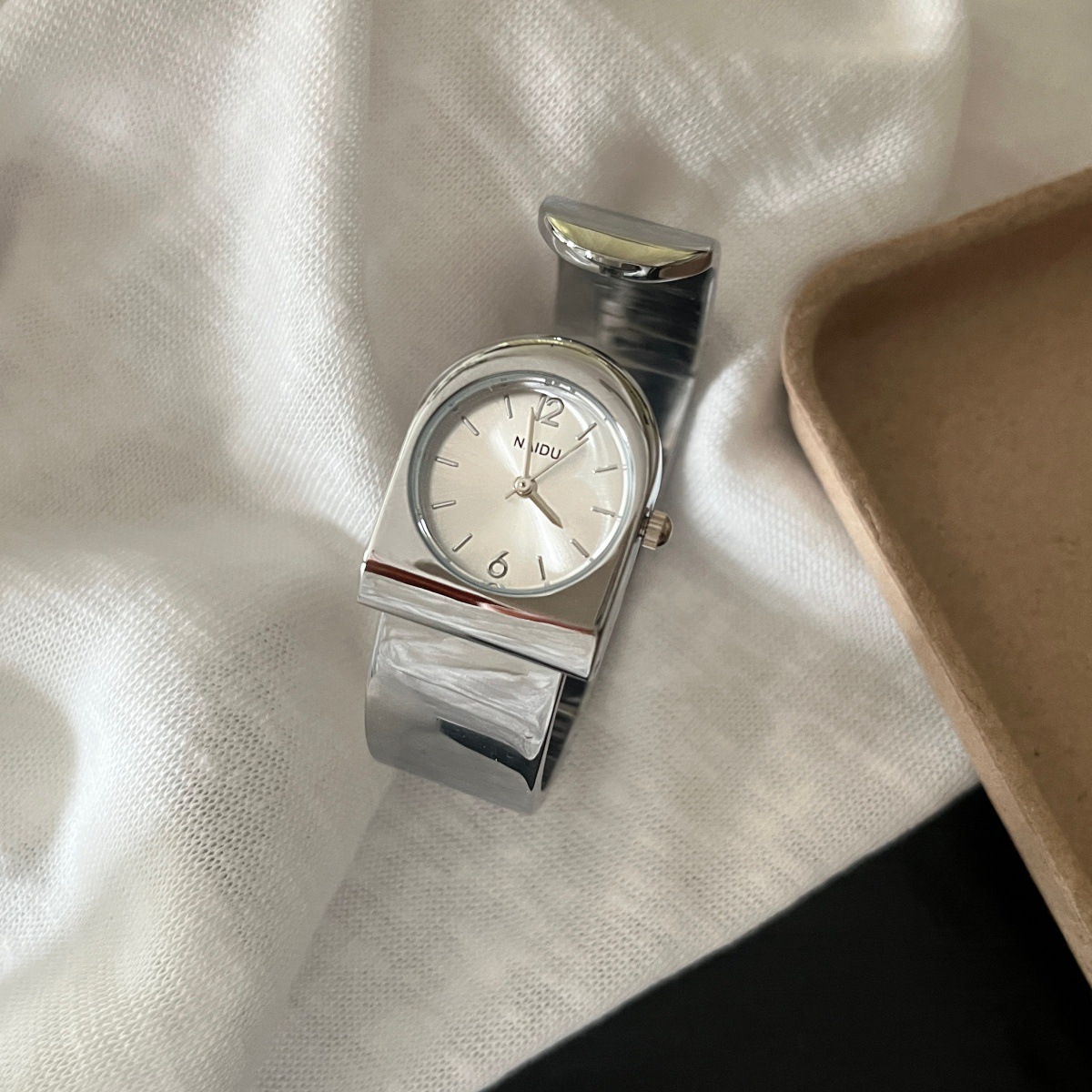 Reloj de Pulsera Dorado Nuevo  - Luxury Watch Level reseña y precio
