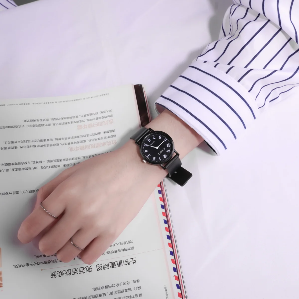 Reloj negro Simple, relojes de - Lux Watch reseña y precio