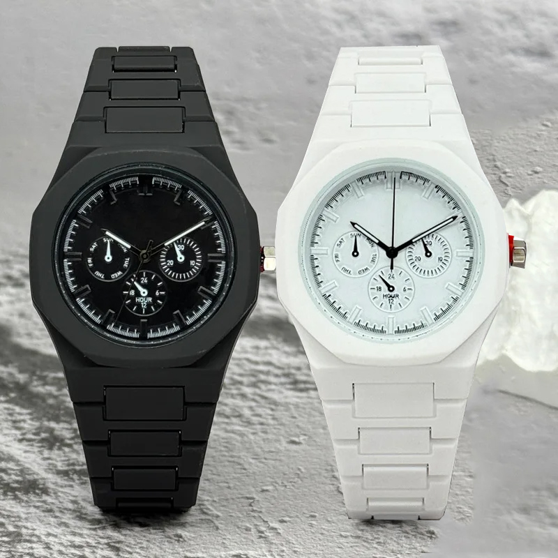 Reloj de pulsera de cuarzo de  - Luxury Watch Name reseña y precio